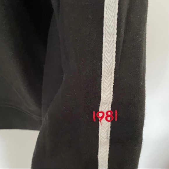 Calvin Klein Black Crew Neck Sweatshirt - Picture 4 of 5